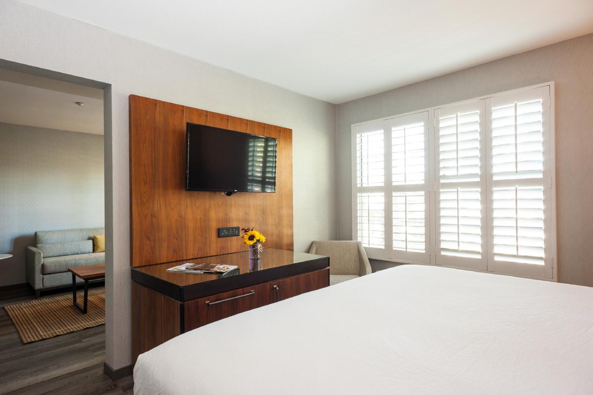 Hotel Indigo Napa Valley By Ihg Esterno foto